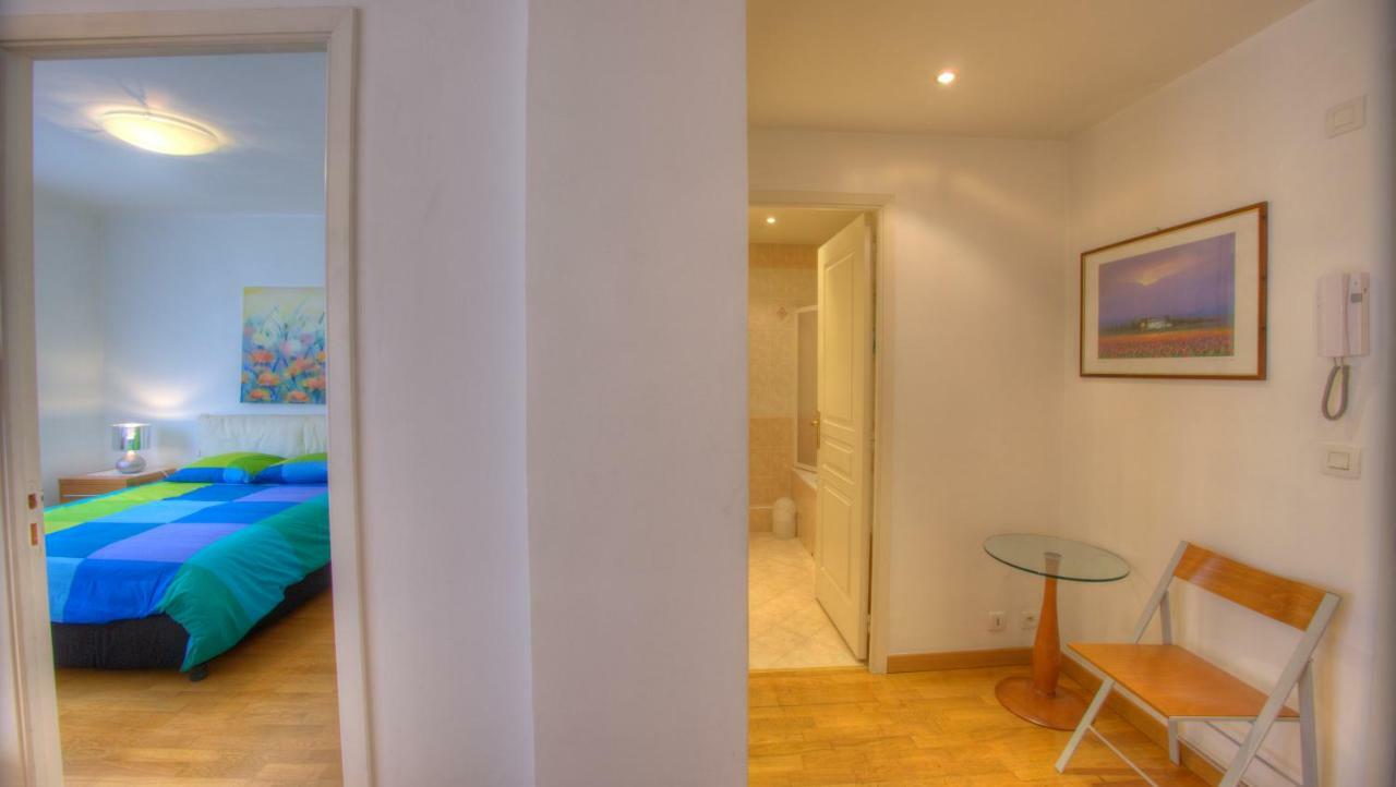 Appartement 2 Pièces 57 Rue d'Antibes 2 étoiles à Cannes Extérieur photo