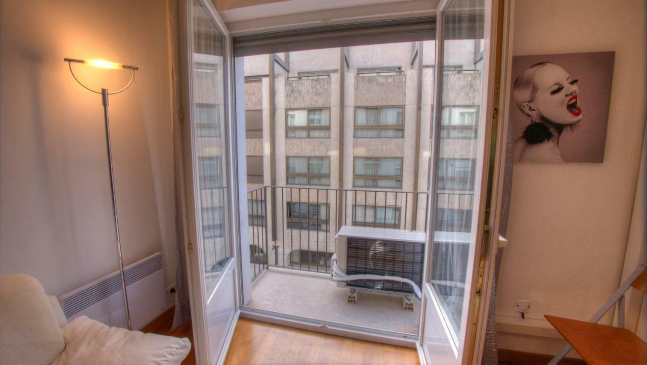 Appartement 2 Pièces 57 Rue d'Antibes 2 étoiles à Cannes Extérieur photo