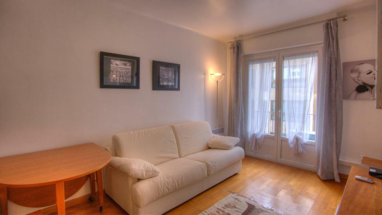 Appartement 2 Pièces 57 Rue d'Antibes 2 étoiles à Cannes Extérieur photo